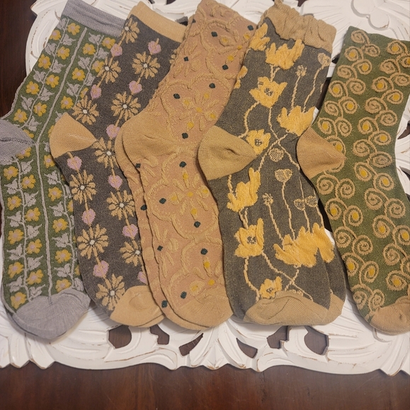 Women Floral Socks One Size / 5 pairs - Picture 6 of 9